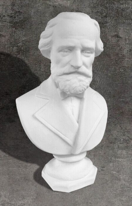 BU12/B - BUSTO DI GIUSEPPE VERDI IN MARMO CEMENTO